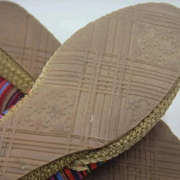 Beacon Women's Multicolor Mexican Aztec Slip-On Espadrilles Wedge Heels 7.5N - Picture 9 of 11